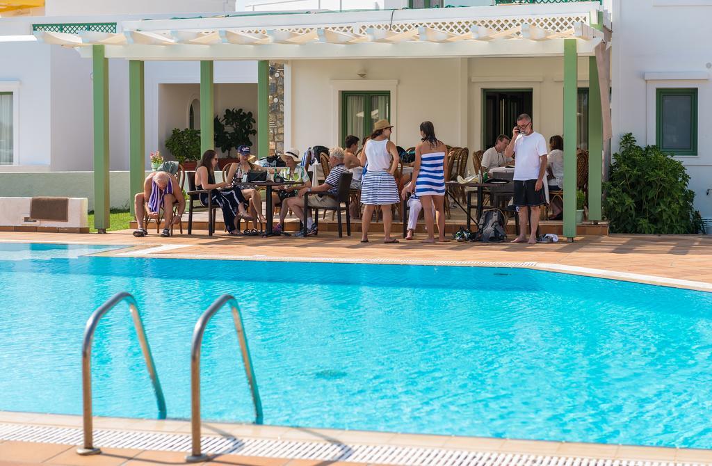 Maltezana Beach Hotel מראה חיצוני תמונה