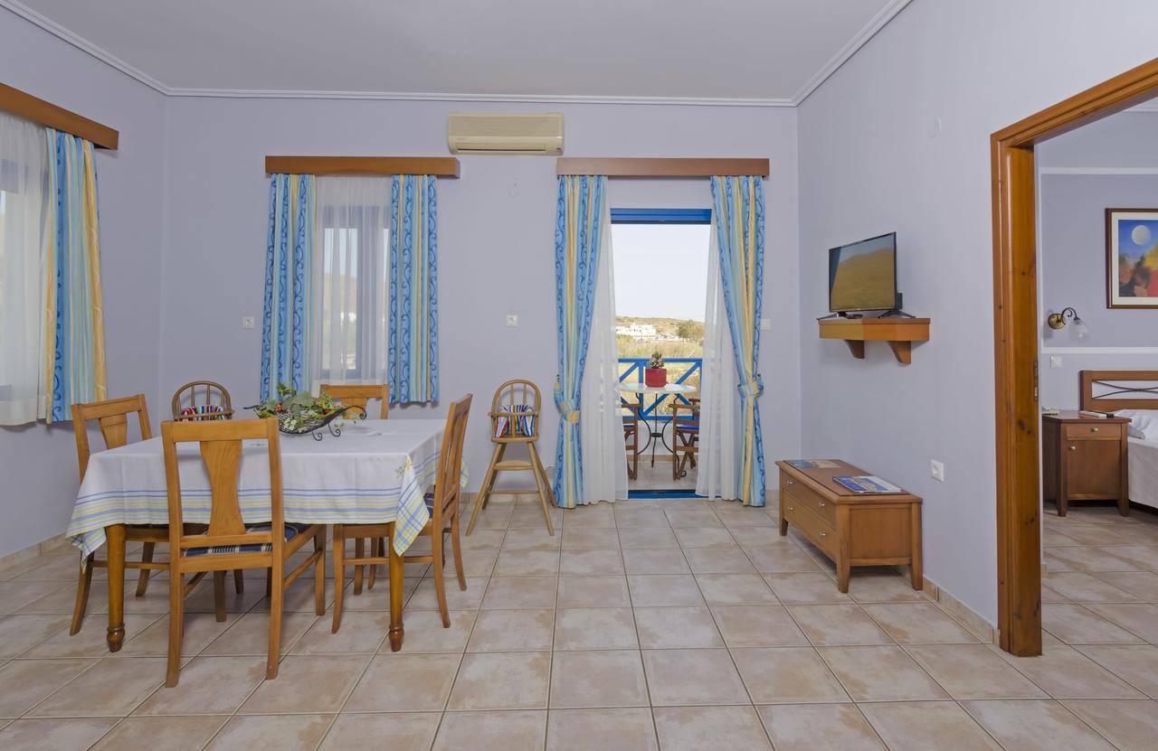 Maltezana Beach Hotel מראה חיצוני תמונה