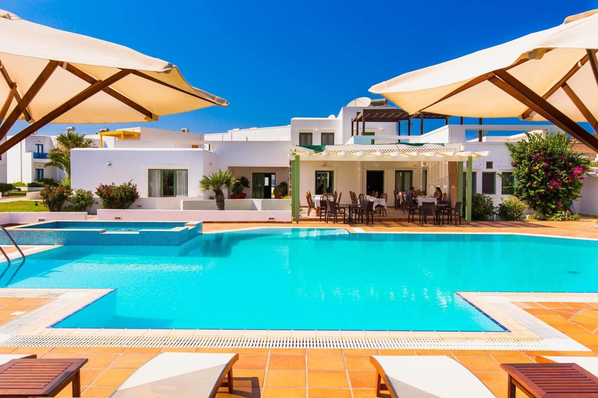 Maltezana Beach Hotel מראה חיצוני תמונה